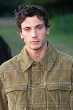 Burberry SS26 Runway Show Arrivals - Kensington Palace Gardens, London, UK Guy Remmers arrives for Burberry s SS26 Runway Show during London Fashion Week at Kensington Palace Gardens, London, England, UK on Monday 22 September, 2025., Credit:Justin Ng Avalon UK, England, London, Kensington Palace Gardens Copyright: xJustinxNgx xAvalonx 1039467661