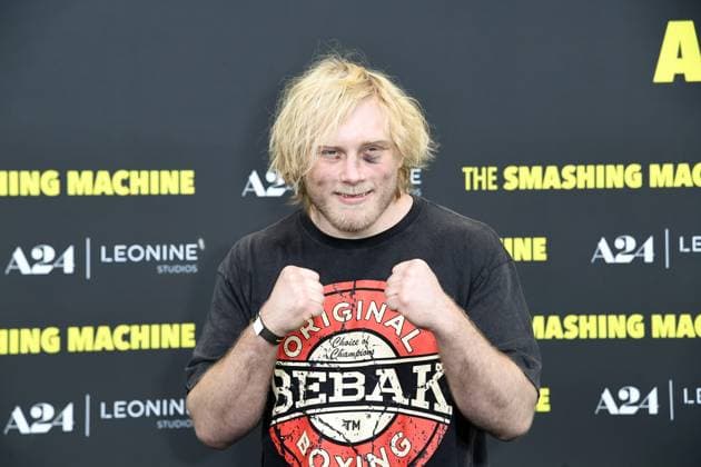 Frederic Vosgroene (der Neandertaler) bei der Deutschlandpremiere von THE SMASHING MACHINE in Berlin am 22.09.2025