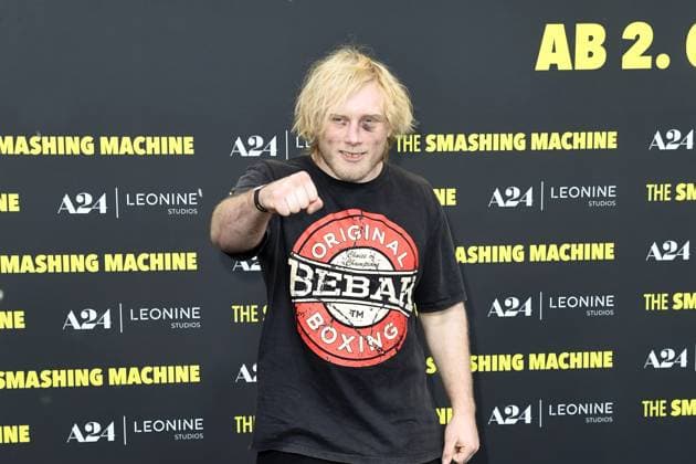 Frederic Vosgroene (der Neandertaler) bei der Deutschlandpremiere von THE SMASHING MACHINE in Berlin am 22.09.2025
