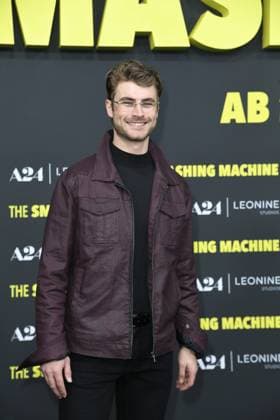 Linus Weber bei der Deutschlandpremiere von THE SMASHING MACHINE in Berlin am 22.09.2025