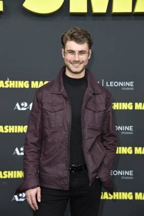 Linus Weber bei der Deutschlandpremiere von THE SMASHING MACHINE in Berlin am 22.09.2025