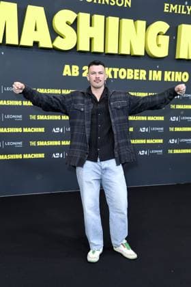 Tim Johnson bei der Deutschlandpremiere von THE SMASHING MACHINE in Berlin am 22.09.2025