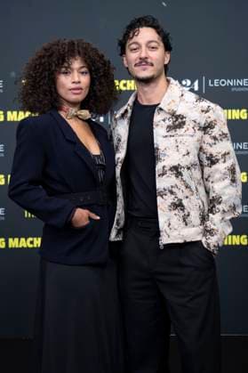 Aysha Joy Samuel mit Begleitung bei der Premiere des Kinofims The Smashing Machine im Zoo Palast. Berlin, 22.09.2025
