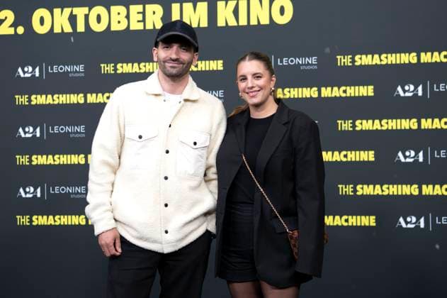 Hassan Akkouch und Denise Ghard bei der Premiere des Kinofims The Smashing Machine im Zoo Palast. Berlin, 22.09.2025