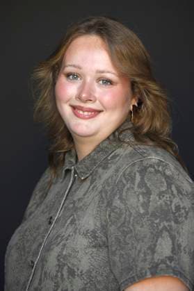 Marie Helweg Augustsen bei einem exklusiven Photoshooting mit dem Team des Kinofilms Vaegtlos Weightless auf dem 73. Internationalen Filmfestival San Sebastian Festival Internacional de Cine de San Sebastian im Hotel Maria Cristina. San Sebastian, 23.09.2025