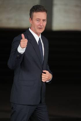 Milan, Milan Women s Fashion Week Spring Summer 2026 - Women s Fashion, Spring Summer 2026 - Gucci fashion show - guests in the photo: Edward Norton  Copyright: xRiccardoxGIordanox xipa-agency.netx xRiccardoxGiordano IPAx IPA_Agency_IPA65608883