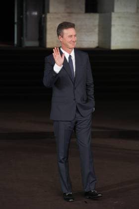 Milan, Italy: Milan, Milan Women s Fashion Week Spring Summer 2026 - Women s Fashion, Spring Summer 2026 - Gucci fashion show - guests in the photo: Edward Norton Milan Italy  - ZUMAp169 20250923_zea_p169_466 Copyright: xRiccardoxGIordanox
