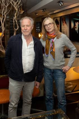 Les Reveurs Paris Film Premiere Nicolas Philibert, Isabelle Carre attends Les Reveurs Paris Film Premiere during Festival Cinema a la Folie launch event on September 23, 2025 in Paris, France. Photo by Nasser Berzane ABACAPRESS.COM Paris France  Copyright: xBerzanexNasser ABACAx