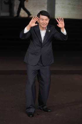 Milan, Milan Women s Fashion Week Spring Summer 2026 - Women s Fashion, Spring Summer 2026 - Gucci fashion show - guests in the photo: Ronnie Chieng  Copyright: xRiccardoxGIordanox xipa-agency.netx xRiccardoxGiordano IPAx IPA_Agency_IPA65619673