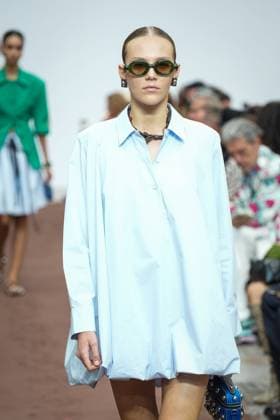 Dhruv Kapoor fashion show during the Milan Fashion Week - Womenswear S S 2026 in Milan, Italy on 23 September 2025. A model walks the runway at the Dhruv Kapoor fashion show during the Milan Fashion Week - Womenswear Spring Summer 2026 in Milan, Italy on 23 September 2025., Credit:Stefano Costantino TTL Avalon Italy, Milan  Copyright: xStefanoxCostantinoxTTLx xAvalonx 1039693364