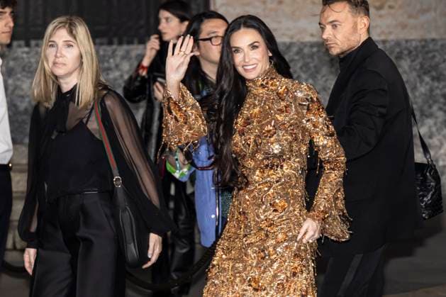 MFW - Demi Moore At Palazzo Mezzanotte Demi Moore arrives to Palazzo Mezzanotte to attending the premiere screening of short-movie Tiger during the Milan Fashion Week Women’s Spring-Summer 2026 on September 23, 2025 in Milan (Italy), Italy. Photo by Marco Piovanotto Abacapress.com Milan Italy  Copyright: xPiovanottoxMarco ABACAx
