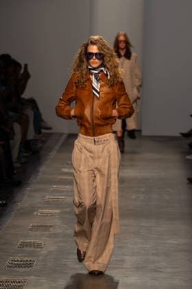 Milan Fashion Week - Women S S 2026 Iceberg Men and Women Fashion Show Runway Milan, Italy Clara Heitkamp Milan Fashion Week - Women S S 2026 Iceberg Men and Women Fashion Show Runway Milan, Italy 23rd September 2025  Copyright: xCristianxIncarbonax