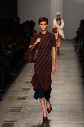 Milan Fashion Week - Women S S 2026 Iceberg Men and Women Fashion Show Runway Milan, Italy Lotte Kleihauer Milan Fashion Week - Women S S 2026 Iceberg Men and Women Fashion Show Runway Milan, Italy 23rd September 2025  Copyright: xCristianxIncarbonax