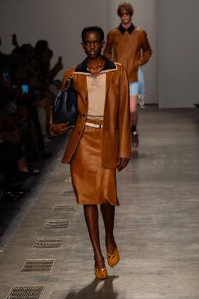Milan Fashion Week - Women S S 2026 Iceberg Men and Women Fashion Show Runway Milan, Italy Ire Ayo Milan Fashion Week - Women S S 2026 Iceberg Men and Women Fashion Show Runway Milan, Italy 23rd September 2025  Copyright: xCristianxIncarbonax