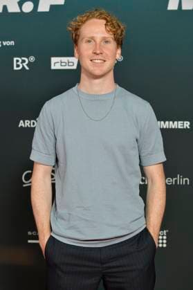 Moritz Henneberg bei der Premiere des Dokumentarfilms Der talentierte Mr. F. im Kino in derKulturBrauerei. Berlin, 23.09.2025
