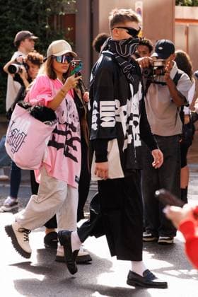News - Diesel - Arrivals - Milan Fashion Week - Womenswear Spring Summer 2026 A guest is seen at the Diesel fashion show during Milan Fashion Week Women s Collection Spring Summer 2026. Milan (Italy), September 23rd, 2025. Photo: Cinzia Camela. Milan Circle Milano Italy Copyright: xCinziaxCamelax xLiveMediax LPN_2042844