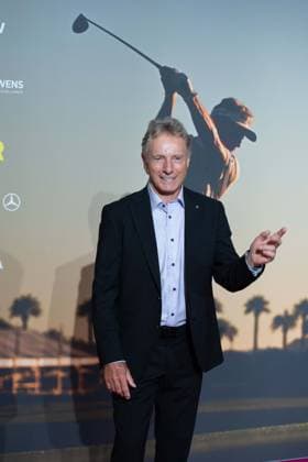 Bernhard LANGER, Golfprofi, Roter Teppich, Red Carpet Show, Ankunft, arrival, Filmpremiere Filmpremiere BERNHARD LANGER - Der Ewige Champion am 23.09.2025 im Cinedom-Kino in Koeln,