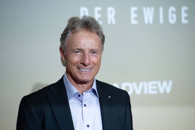 Entertainment Bilder des Tages Bernhard LANGER, Golfprofi, Roter Teppich, Red Carpet Show, Ankunft, arrival, Filmpremiere Filmpremiere BERNHARD LANGER - Der Ewige Champion am 23.09.2025 im Cinedom-Kino in Koeln,