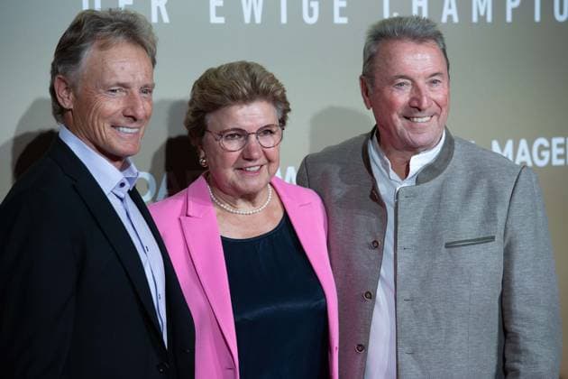 v.l. Bernhard LANGER, Golfprofi, Sigi LANGER, Ehefrau von Erwin LANGER; Erwin LANGER, Bruder von Bernhard Langer, Roter Teppich, Red Carpet Show, Ankunft, arrival, Filmpremiere Filmpremiere BERNHARD LANGER - Der Ewige Champion am 23.09.2025 im Cinedom-Kino in Koeln,