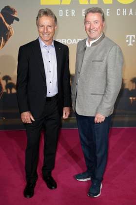 Bernhard Langer und Erwin Langer bei der Premiere des Dokumentarfilms Bernhard Langer - Der ewige Champion im Cinedom. Köln, 23.09.2025