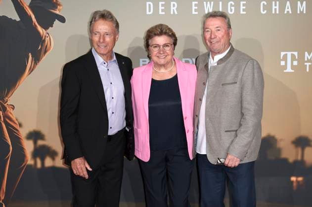 Bernhard Langer, Sigi Langer und Erwin Langer bei der Premiere des Dokumentarfilms Bernhard Langer - Der ewige Champion im Cinedom. Köln, 23.09.2025