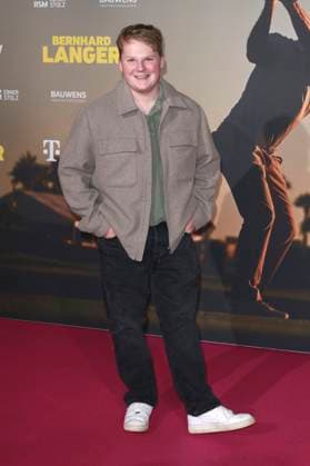 Julius Weckauf bei der Premiere des Dokumentarfilms Bernhard Langer - Der ewige Champion im Cinedom. Köln, 23.09.2025