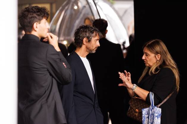 News - Diesel - Arrivals - Milan Fashion Week - Womenswear Spring Summer 2026 Simone Marchetti and a guest are seen at the Diesel fashion show during Milan Fashion Week Women s Collection Spring Summer 2026. Milan (Italy), September 23rd, 2025. Photo: Cinzia Camela. Milan Circle Milano Italy Copyright: xCinziaxCamelax xLiveMediax LPN_2043057