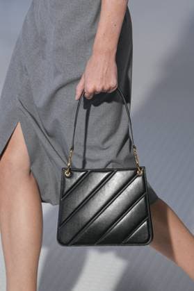 Milan, Italy: Milan, Milan Women s Fashion Week Spring Summer 2026 - Women s Fashion, Spring Summer 2026. - Jil Sander fashion show - catwalk in the photo: Bag Detail Milan Italy  - ZUMAp169 20250924_zea_p169_064 Copyright: xRiccardoxGIordanox