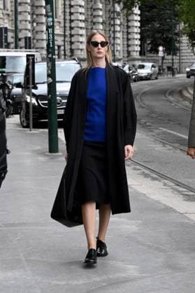 Milan, Italy: Milan, Jil Sander - Arrival of Guests - Milan Fashion Week - Womenswear Spring Summer 2026. In the photo: Eva Riccobono Milan Italy  - ZUMAp169 20250924_zea_p169_077 Copyright: xSimonexComix