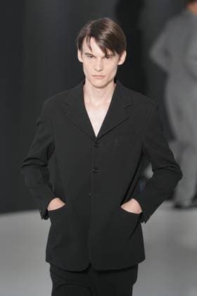 MFW - Jil Sander Runway Model at the Jil Sander fashion show during the Milan Womenswear Spring Summer 2026 on September 24, 2025 in Milan, Italy. Photo by Riccardo Giordano IPA ABACAPRESS.COM Milan Italy  Copyright: xGiordanoxRiccardo IPA ABACAx