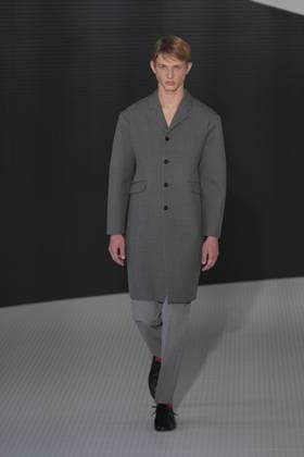 MFW - Jil Sander Runway Model at the Jil Sander fashion show during the Milan Womenswear Spring Summer 2026 on September 24, 2025 in Milan, Italy. Photo by Riccardo Giordano IPA ABACAPRESS.COM Milan Italy  Copyright: xGiordanoxRiccardo IPA ABACAx