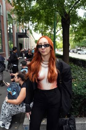 Milan, Crowds of people, influencers, and onlookers outside the Fendi fashion show during Women s Fashion Week, Milan Fashion Week on Via Solari.  Copyright: xDuilioxPiaggesix xipa-agency.netx xDuilioxPiaggesix IPA_Agency_IPA65672992