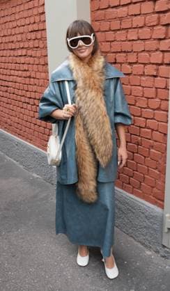 Milan, Crowds of people, influencers, and onlookers outside the Fendi fashion show during Women s Fashion Week, Milan Fashion Week on Via Solari.  Copyright: xDuilioxPiaggesix xipa-agency.netx xDuilioxPiaggesix IPA_Agency_IPA65673161