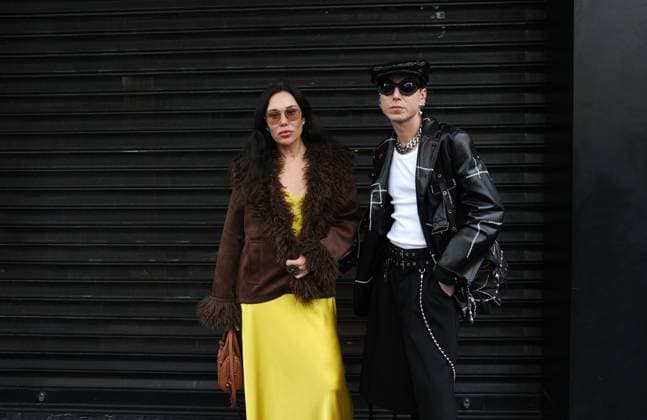 Milan, Crowds of people, influencers, and onlookers outside the Fendi fashion show during Women s Fashion Week, Milan Fashion Week on Via Solari.  Copyright: xDuilioxPiaggesix xipa-agency.netx xDuilioxPiaggesix IPA_Agency_IPA65673527
