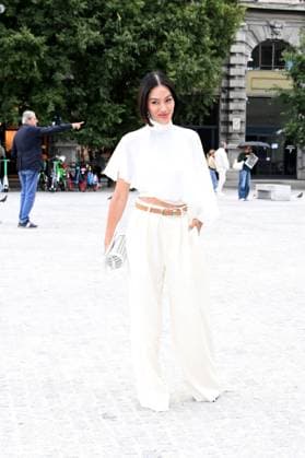 Milan, Jil Sander - Arrival of Guests - Milan Fashion Week - Womenswear Spring Summer 2026 In the photo: Guest  Copyright: xSimonexComix xipa-agency.netx xSimonexComix IPA_Agency_IPA65649798