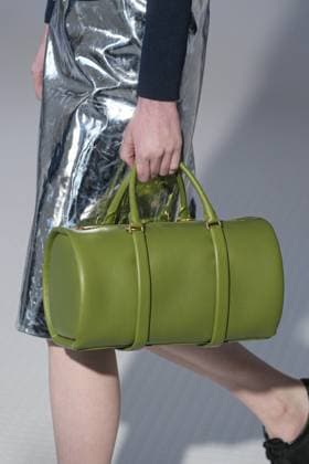 Milan, Italy: Milan, Milan Women s Fashion Week Spring Summer 2026 - Women s Fashion, Spring Summer 2026. - Jil Sander fashion show - catwalk in the photo: Bag Detail Milan Italy  - ZUMAp169 20250924_zea_p169_804 Copyright: xRiccardoxGIordanox