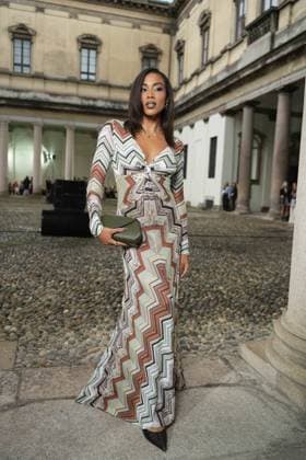 Milan, Italy: Milan, Milan Women s Fashion Week Spring Summer 2026 - Women s Fashion, Spring Summer 2026. - Missoni fashion show - arrivals in the photo: guest Milan Italy  - ZUMAp169 20250924_zea_p169_1007 Copyright: xRiccardoxGIordanox