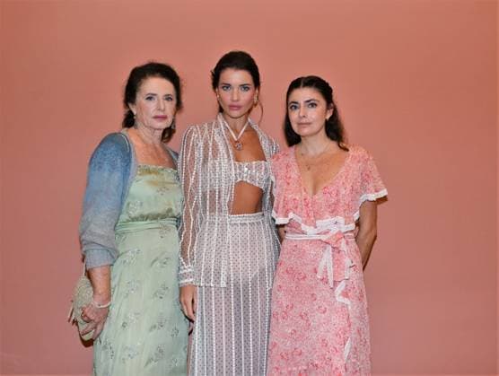 Milan: Milan, Italy Luisa Beccaria Spring Summer 2026 collection presentation show In the photo: Vialina Lemann and Luisa Beccaria and daughter Lucilla Beccaria designer of the brand Milan  - ZUMAp169 20250924_zea_p169_1029 Copyright: xNickxZonnax