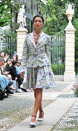 Milan: Milan,Italy Luisa Beccaria Spring Summer 2026 collection presentation show In the photo:Vialina Lemann show Milan  - ZUMAp169 20250924_zea_p169_1056 Copyright: xNickxZonnax