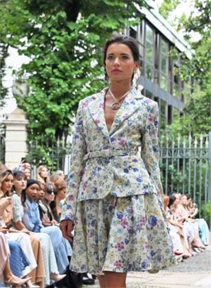 Milan: Milan,Italy Luisa Beccaria Spring Summer 2026 collection presentation show In the photo:Vialina Lemann show Milan  - ZUMAp169 20250924_zea_p169_1058 Copyright: xNickxZonnax