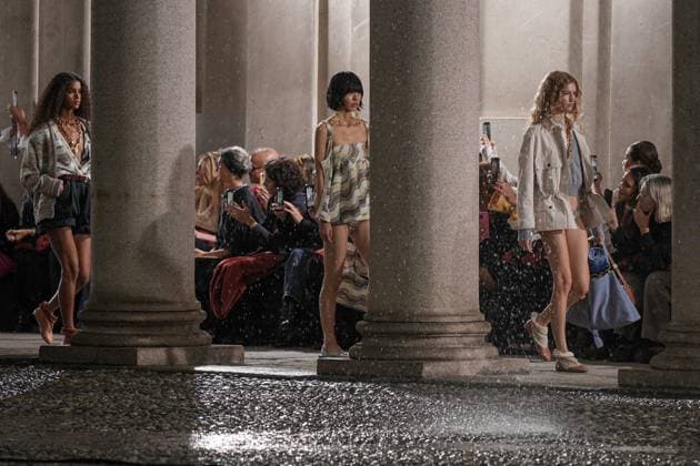 Milan, Italy: Milan, Milan Women s Fashion Week Spring Summer 2026 - Women s Fashion, Spring Summer 2026. - Missoni fashion show - fashion show in the photo: model Milan Italy  - ZUMAp169 20250924_zea_p169_1181 Copyright: xRiccardoxGIordanox