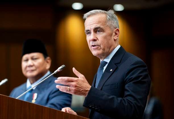 September 24, 2025, Ottawa, On, Canada: Prime Minister Mark Carney delivers remarks ahead of a signing ceremony with President of Indonesia Prabowo Subianto during a working visit on Parliament Hill in Ottawa, on Wednesday, Sept. 24, 2025. Ottawa Canada  - ZUMAc35_ 20250924_zaf_c35_146 Copyright: xSpencerxColbyx