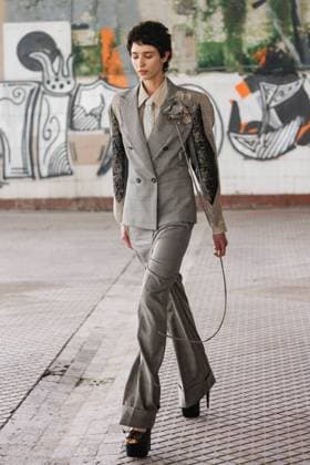 News - Antonio Marras - Runway and celebrities- Milan Fashion Week - Womenswear Spring Summer 2026 A model walks the runway at the Antonio Marras fashion show during the Milan Womenswear Spring Summer 2026 on September 24, 2025 in Milan, Italy. Photo: Cinzia Camela. Milano Viale Molise, 68 Italy Copyright: xCinziaxCamelax xLiveMediax LPN_2045915
