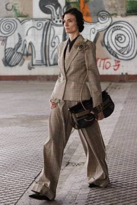 News - Antonio Marras - Runway and celebrities- Milan Fashion Week - Womenswear Spring Summer 2026 A model walks the runway at the Antonio Marras fashion show during the Milan Womenswear Spring Summer 2026 on September 24, 2025 in Milan, Italy. Photo: Cinzia Camela. Milano Viale Molise, 68 Italy Copyright: xCinziaxCamelax xLiveMediax LPN_2045926