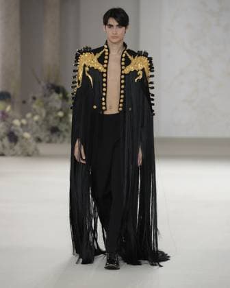 September 24, 2025, Milan, Milan, Italy: A model walks the runway wearing creations by designer XIONG YING for the HEAVEN GAIA collection during Milan Fashion Week Spring Summer 2026, at the Museo Leonardo da Vinci, in Milan, Italy, on September 24, 2025. Milan Italy - ZUMAp285 20250924_zep_p285_028 Copyright: xGennaroxPiscopox