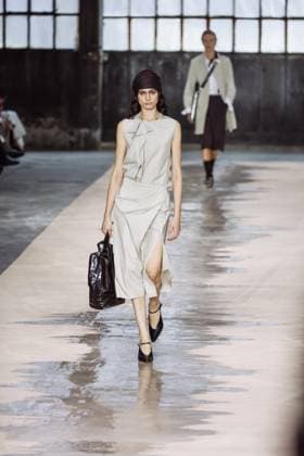 Milan, Milan Women s Fashion Week Spring Summer 2026 - Women s Fashion, Spring Summer 2026 - Boss Fashion Show - Catwalk. Pictured: Model  Copyright: xAlessandroxBremecx xipa-agency.netx xx IPA_Agency_IPA65727065
