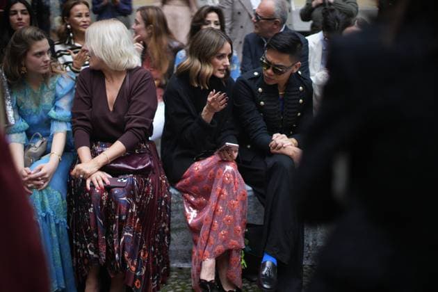Milan Fashion Week - Women S S 2026 Luisa Beccaria Fashion Show Front Row Palazzo Bovara - Milan, Italy Olivia Palermo ;? Milan Fashion Week - Women S S 2026 Luisa Beccaria Fashion Show Front Row Palazzo Bovara - Milan, Italy 24th September 2025  Copyright: xMarcoxErbax