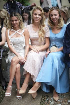 Milan Fashion Week - Women S S 2026 Luisa Beccaria Fashion Show Front Row Palazzo Bovara - Milan, Italy Ludovica Pagani;Maria Carolina di Borbone delle Due Sicilie;Maria Chiara di Borbone delle Due Sicilie Milan Fashion Week - Women S S 2026 Luisa Beccaria Fashion Show Front Row Palazzo Bovara - Milan, Italy 24th September 2025  Copyright: xMarcoxErbax