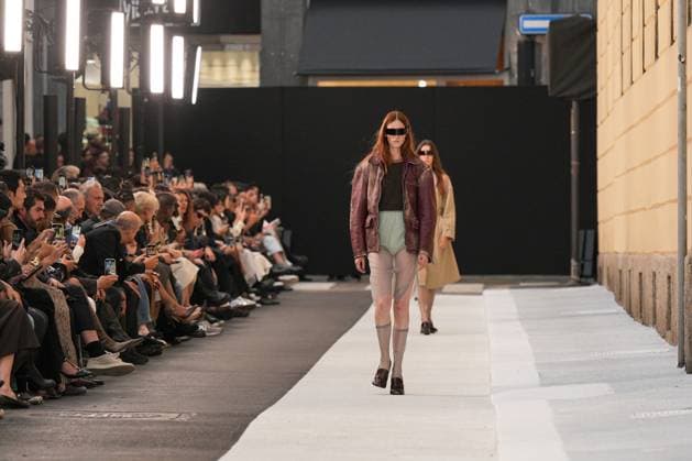 Milan, Italy, Italy: Milan, Milan Women s Fashion Week Spring Summer 2026 - MM6 Maison Margiela Fashion Show Milan Italy  - ZUMAp169 20250925_zea_p169_1253 Copyright: xRiccardoxGiordanox