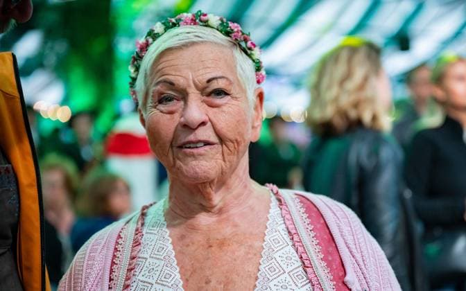 20250925 VIP Eroeffnung der Wiener Kaiser Wiesn 2025 WIEN, OESTERREICH - 25. SEPTEMBER: Unterhaltungskuenstlerin, Saengerin sowie ehemalige Unternehmerin Martha Margit Bohdal alias Jazz Gitti waehrend der VIP Eroeffnung der Wiener Kaiser Wiesn 2025 vom 25. September bis zum 12. Oktober 2025 unter dem Motto -Das Leben is a Fest- auf der Kaiserwiese im Wiener Prater am 25. September 2025 in Wien, Oesterreich. 250925_SEPA_17_049 Copyright: xIsabellexOuvrardx SEPAxMedia
